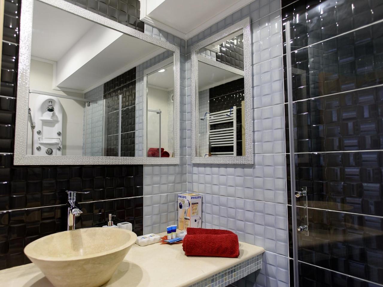 Carla'S Apartment, Airport & Train Station Shuttle Ιάσιο Εξωτερικό φωτογραφία
